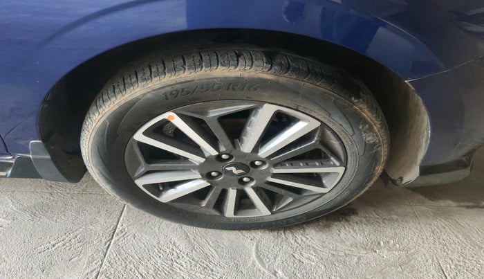 2022 Hyundai NEW I20 N LINE N8 1.0 TURBO GDI IMT, Petrol, Manual, 33,921 km, tyre