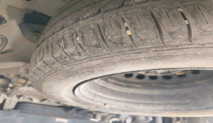 2020 MG HECTOR SMART 2.0 DIESEL, Diesel, Manual, 1,07,900 km, tyre