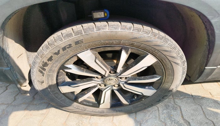 2020 MG HECTOR SMART 2.0 DIESEL, Diesel, Manual, 1,07,900 km, tyre