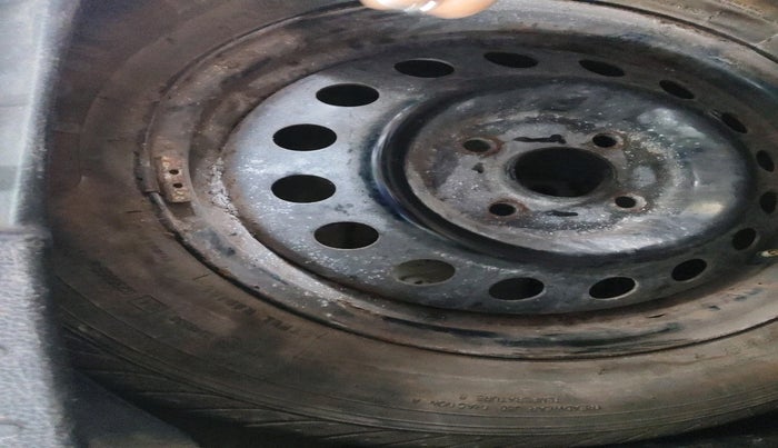 2018 Maruti Wagon R 1.0 VXI, Petrol, Manual, 92,205 km, tyre