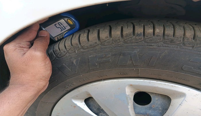 2009 Hyundai i10 MAGNA 1.2, Petrol, Manual, 76,469 km, tyre