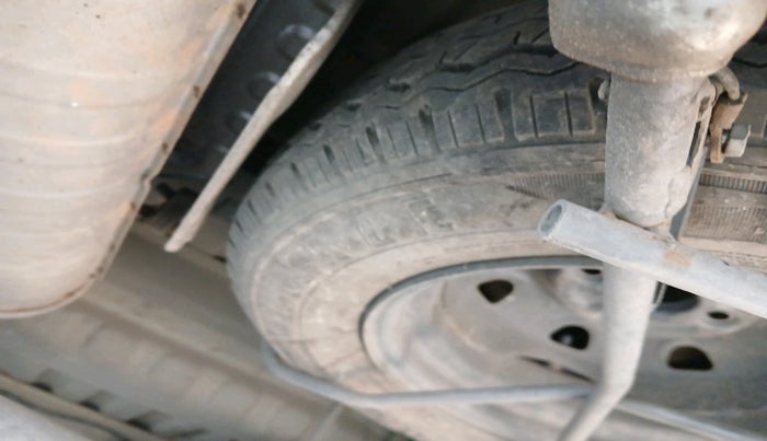 2019 Maruti Eeco 5 STR WITH A/C+HTR, Petrol, Manual, 95,541 km, tyre