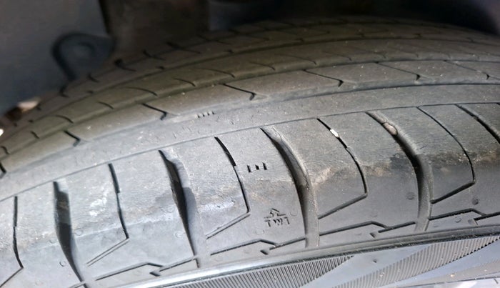 2022 KIA SELTOS HTX PETROL 1.5, Petrol, Manual, 22,569 km, tyre