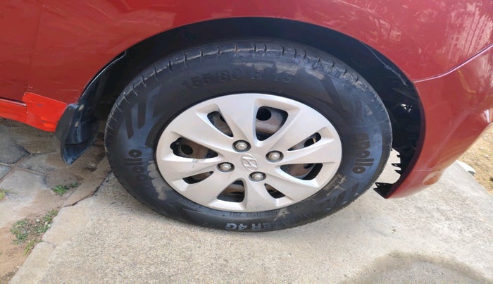 2013 Hyundai i10 SPORTZ 1.2 AT, Petrol, Automatic, 83,670 km, tyre