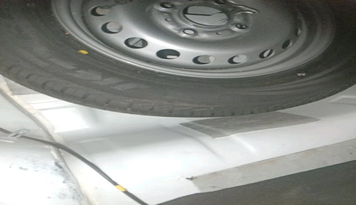 2025 Tata Tiago XT PETROL, Petrol, Manual, 4,080 km, tyre