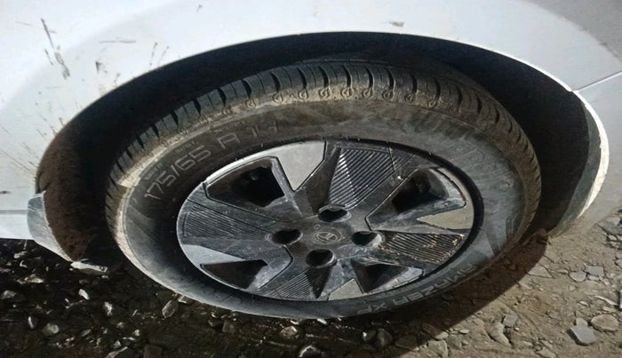 2025 Tata Tiago XT PETROL, Petrol, Manual, 4,080 km, tyre