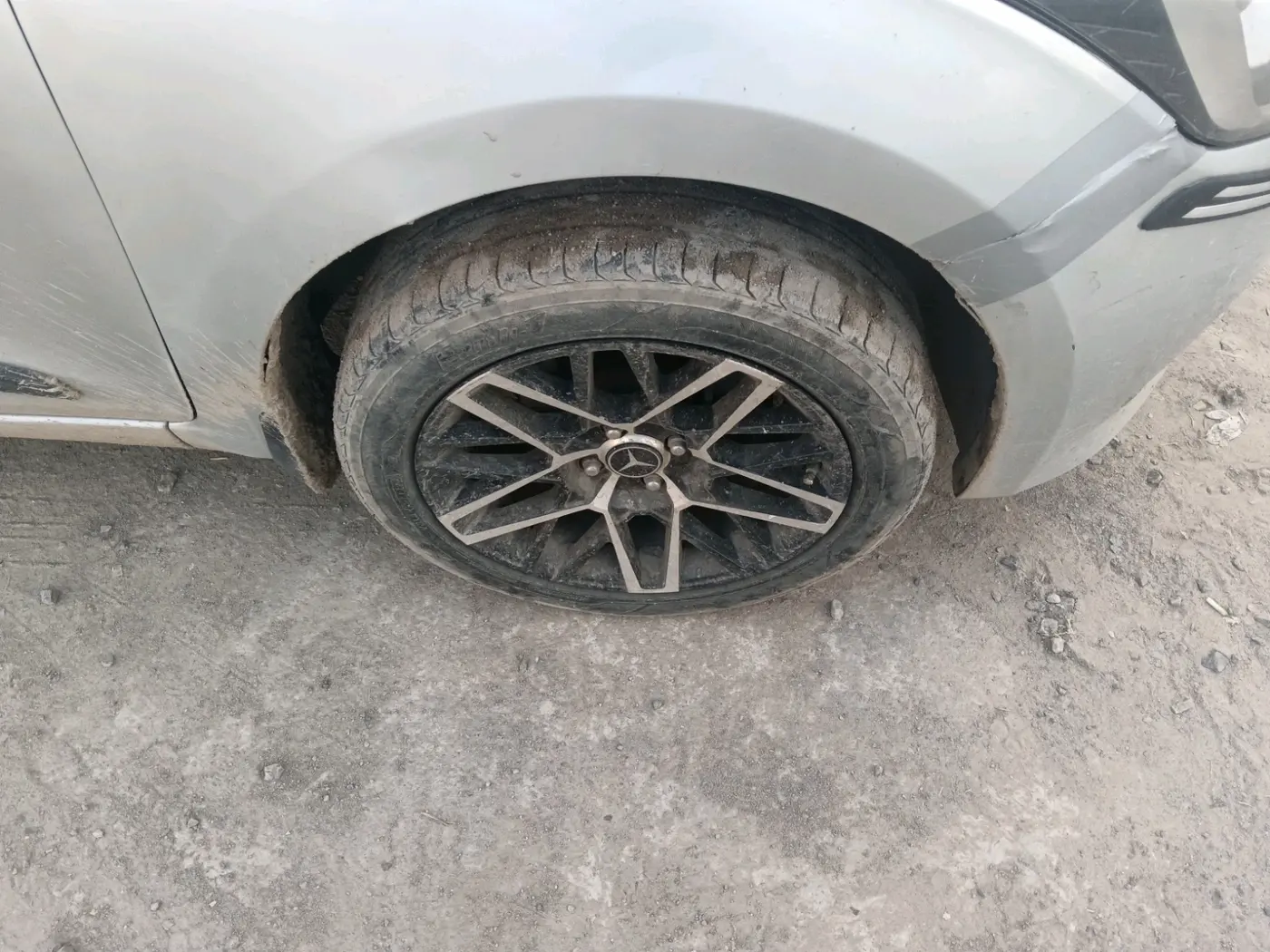 2017 Hyundai Elite i20 ASTA 1.2, Petrol, Manual, 1,44,736 km, tyre