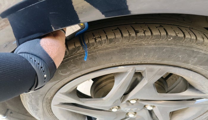 2021 Hyundai NEW I20 SPORTZ 1.2 MT, Petrol, Manual, 69,460 km, tyre