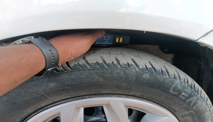 2017 Honda Amaze 1.5L I-DTEC E, Diesel, Manual, 1,24,642 km, tyre