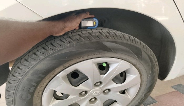 2016 Hyundai Elite i20 SPORTZ 1.2, Petrol, Manual, 78,010 km, tyre