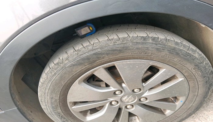 2016 Maruti S Cross ZETA 1.3, Diesel, Manual, 1,13,133 km, tyre