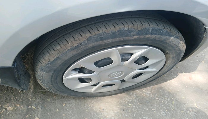 2018 Maruti IGNIS DELTA 1.2, Petrol, Manual, 13,134 km, tyre