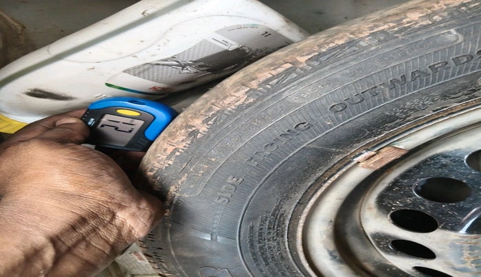 2015 Hyundai Grand i10 MAGNA 1.1 CRDI, Diesel, Manual, 85,242 km, tyre