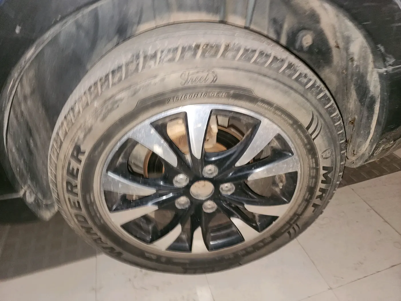2019 Maruti S Cross ZETA 1.3, Diesel, Manual, 1,31,585 km, tyre