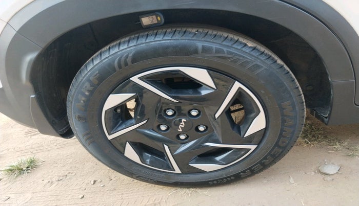 2024 KIA SONET HTX 1.5 AT, Diesel, Automatic, 36,649 km, tyre