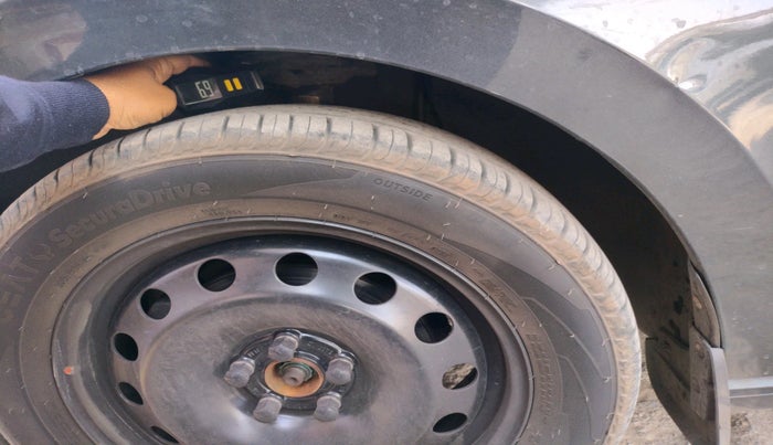 2022 Skoda SLAVIA STYLE 1.0L TSI AT, Petrol, Automatic, 66,370 km, tyre