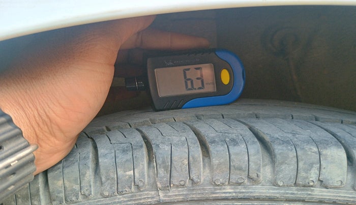 2022 Hyundai AURA S 1.2 CNG, CNG, Manual, 89,745 km, tyre