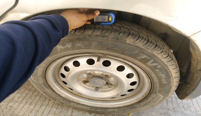 2012 Maruti Ertiga LXI, Petrol, Manual, 88,845 km, tyre