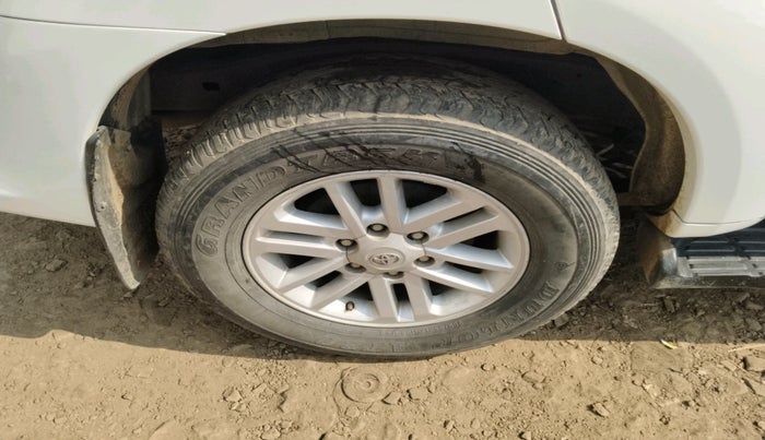 2012 Toyota Fortuner 3.0 4X4 MT, Diesel, Manual, 1,50,966 km, tyre