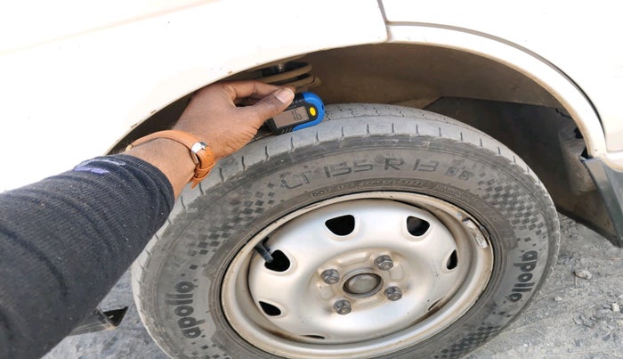 2020 Maruti Eeco 5 STR WITH A/C+HTR, CNG, Manual, 63,243 km, tyre