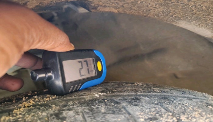 2013 Maruti Swift VDI, Diesel, Manual, 1,25,837 km, tyre