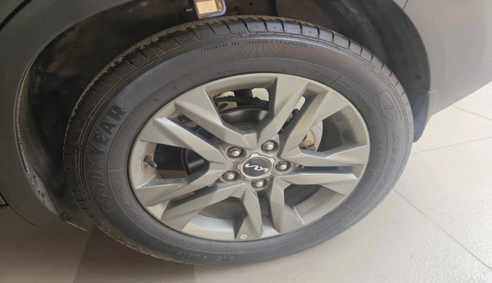 2023 KIA SELTOS  HTX IVT G, Petrol, Automatic, 16,866 km, tyre