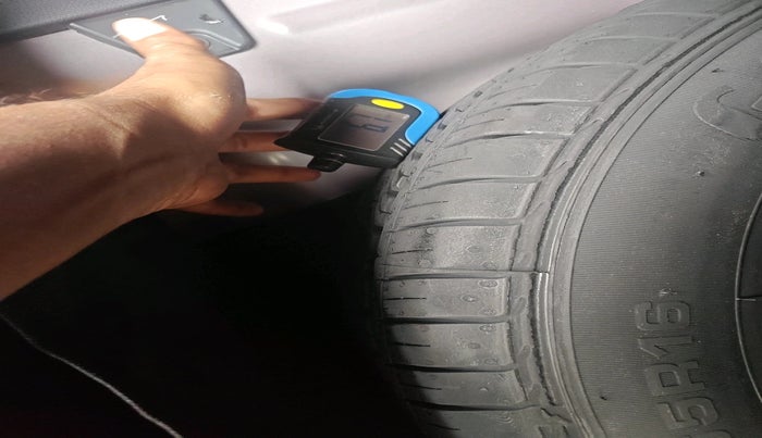 2023 KIA SELTOS  HTX IVT G, Petrol, Automatic, 16,866 km, tyre