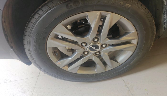 2023 KIA SELTOS  HTX IVT G, Petrol, Automatic, 16,866 km, tyre