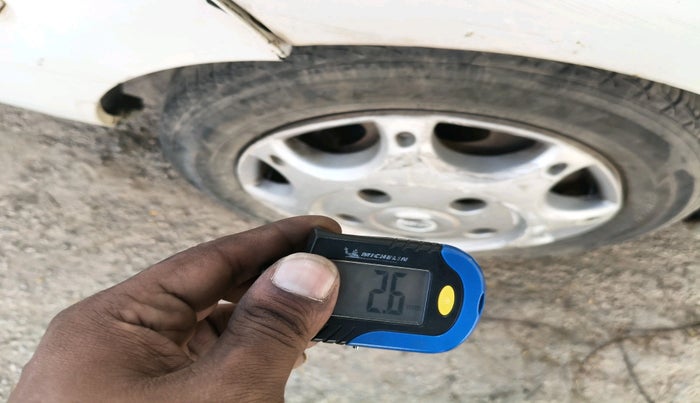 2011 Tata Indigo VE BS-III, Diesel, Manual, 1,21,000 km, tyre