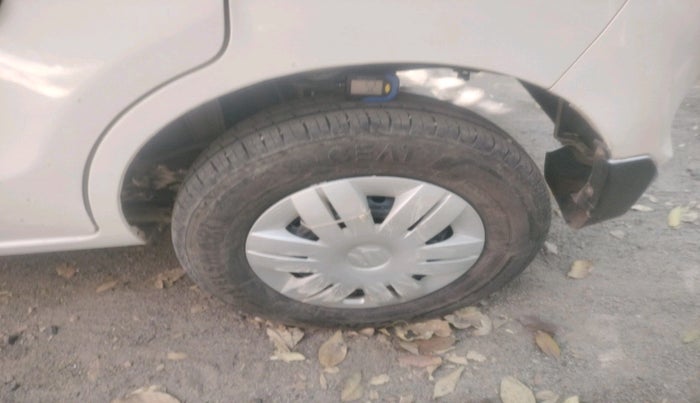 2019 Maruti Alto VXI, Petrol, Manual, 30,621 km, tyre