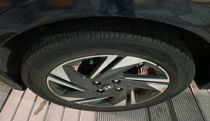 2020 Hyundai NEW I20 Asta 1.0 GDI Turbo IMT, Petrol, Manual, 42,562 km, tyre