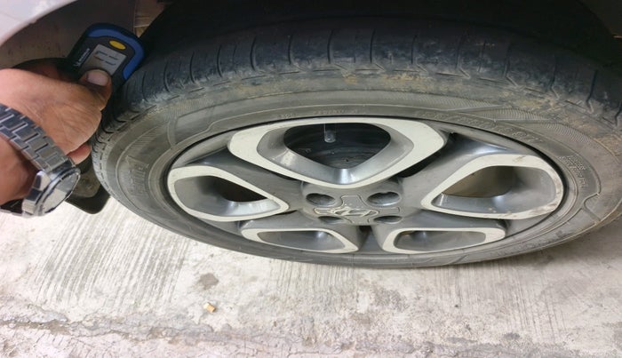 2018 Hyundai Elite i20 ASTA 1.2 (O), Petrol, Manual, 1,65,584 km, tyre