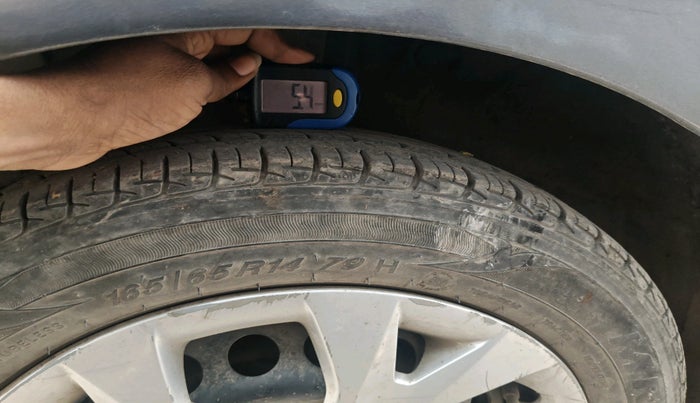 2014 Hyundai Grand i10 MAGNA 1.2 KAPPA VTVT, CNG, Manual, 96,398 km, tyre