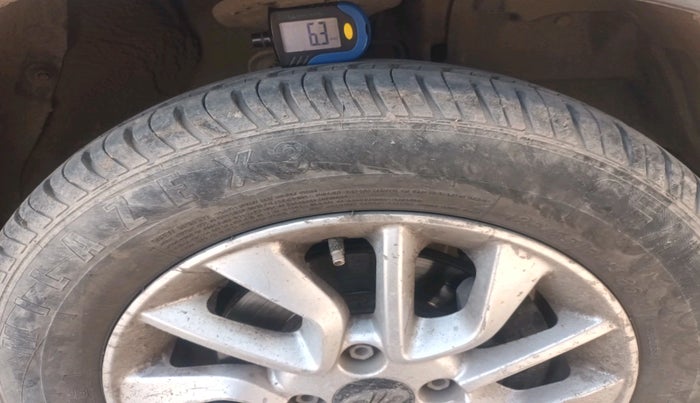 2016 Mahindra Kuv100 K8 D 6 STR, Diesel, Manual, 1,07,880 km, tyre