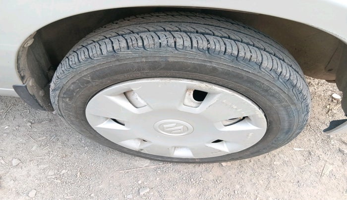 2011 Maruti Alto K10 LXI, Petrol, Manual, 83,123 km, tyre