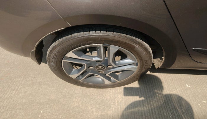 2018 Tata TIGOR XZ (O) PETROL, Petrol, Manual, 54,568 km, tyre