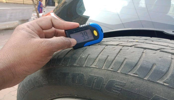 2014 Ford Ecosport TITANIUM 1.5L DIESEL, Diesel, Manual, 74,937 km, tyre