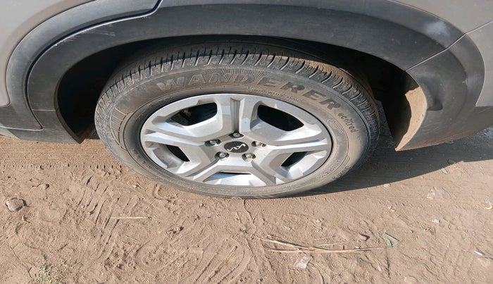 2023 KIA SONET HTK 1.5 DIESEL IMT, Diesel, Manual, 74,661 km, tyre