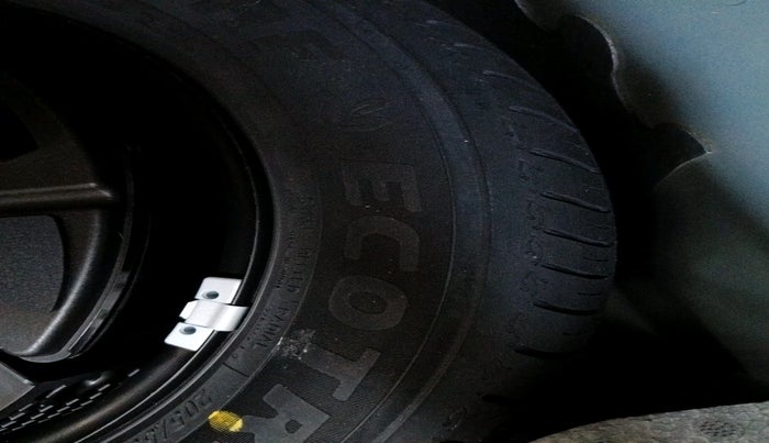 2023 Skoda SLAVIA STYLE 1.0L TSI AT, Petrol, Automatic, 10,567 km, tyre