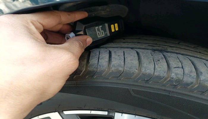 2023 Skoda SLAVIA STYLE 1.0L TSI AT, Petrol, Automatic, 10,567 km, tyre