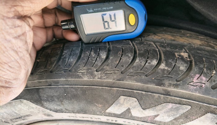 2018 Maruti Celerio VXI CNG, CNG, Manual, 94,453 km, tyre