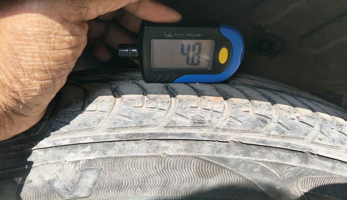 2018 Maruti Celerio VXI CNG, CNG, Manual, 94,453 km, tyre