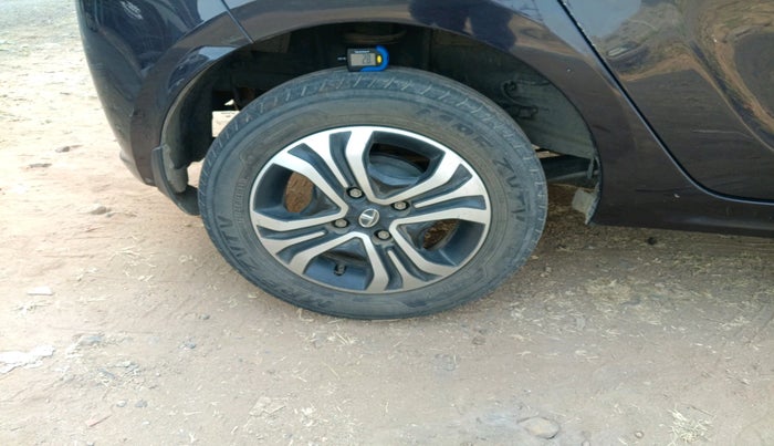 2023 Tata Tiago XT RHYTHM PETROL, Petrol, Manual, 71,253 km, tyre