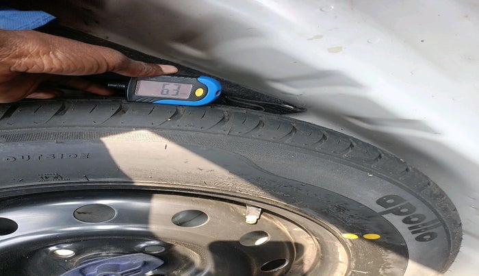 2019 Maruti Dzire VDI, Diesel, Manual, 70,259 km, tyre