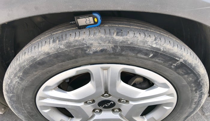 2022 KIA SONET HTK 1.5, Diesel, Manual, 2,25,345 km, tyre