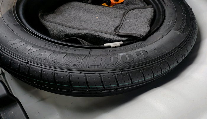 2024 Hyundai VENUE S 1.2, Petrol, Manual, 8,535 km, tyre