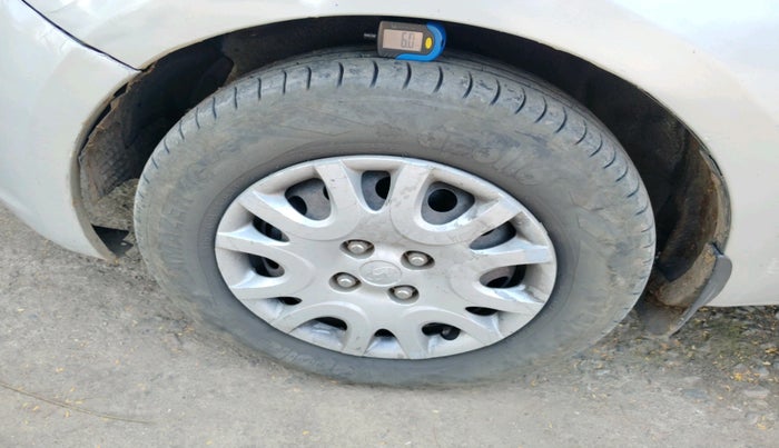 2011 Hyundai i20 MAGNA 1.4 CRDI, Diesel, Manual, 1,31,342 km, tyre