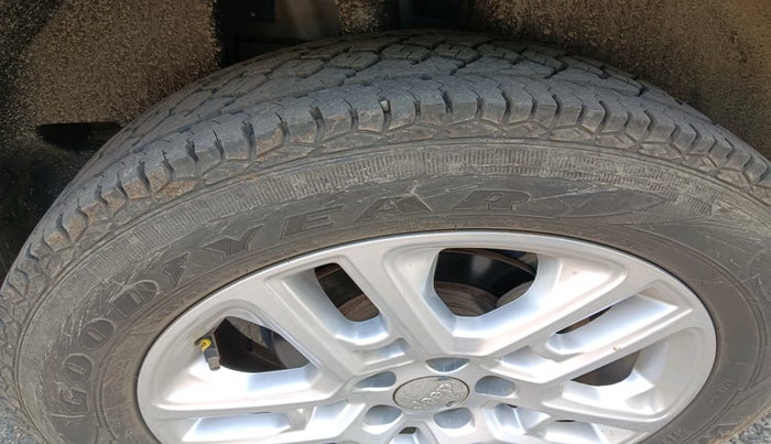 2018 Jeep Compass LIMITED (O) 2.0 DIESEL, Diesel, Manual, 84,627 km, tyre