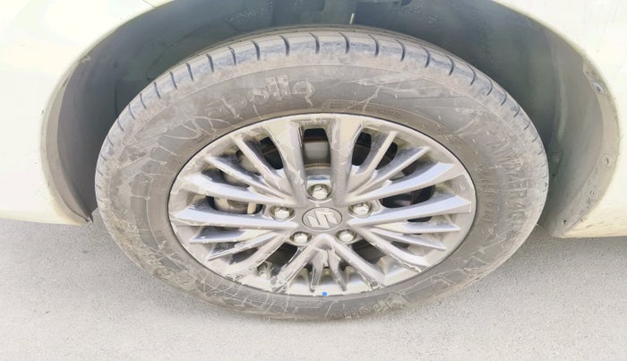 2021 Maruti Ertiga ZXI SHVS, CNG, Manual, 1,07,794 km, tyre