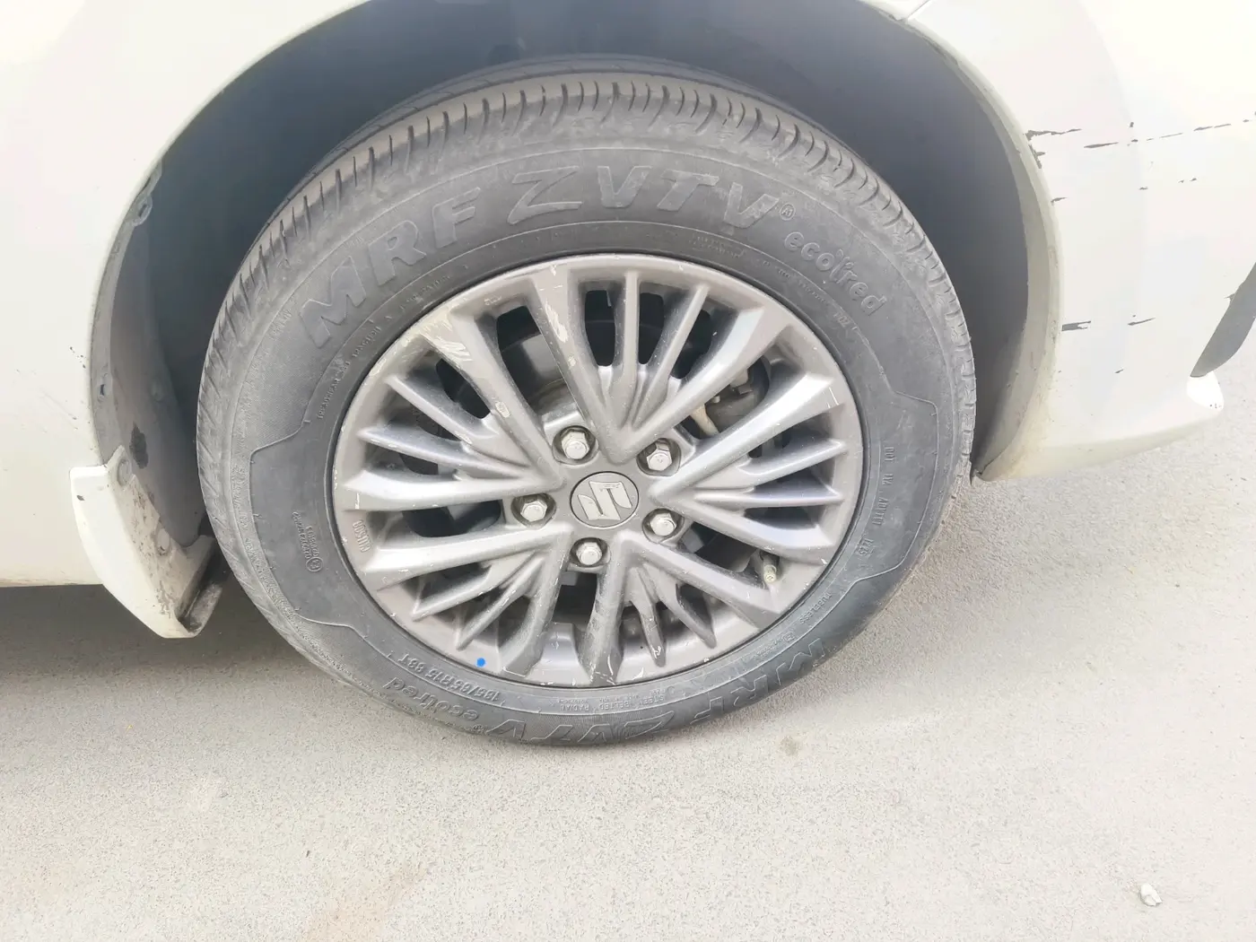 2021 Maruti Ertiga ZXI SHVS, CNG, Manual, 1,07,794 km, tyre